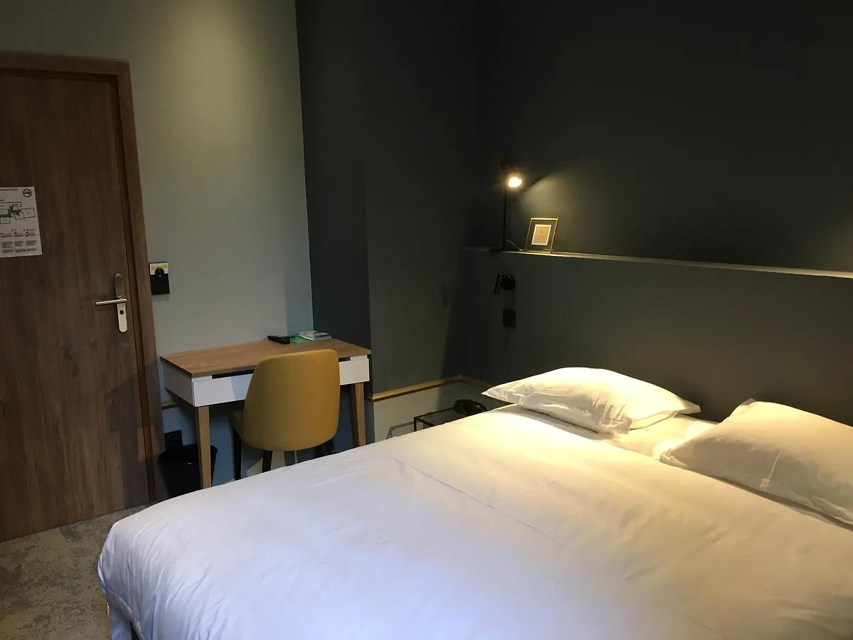 ***  Hotel Brasserie Armoricaine Saint-Malo France