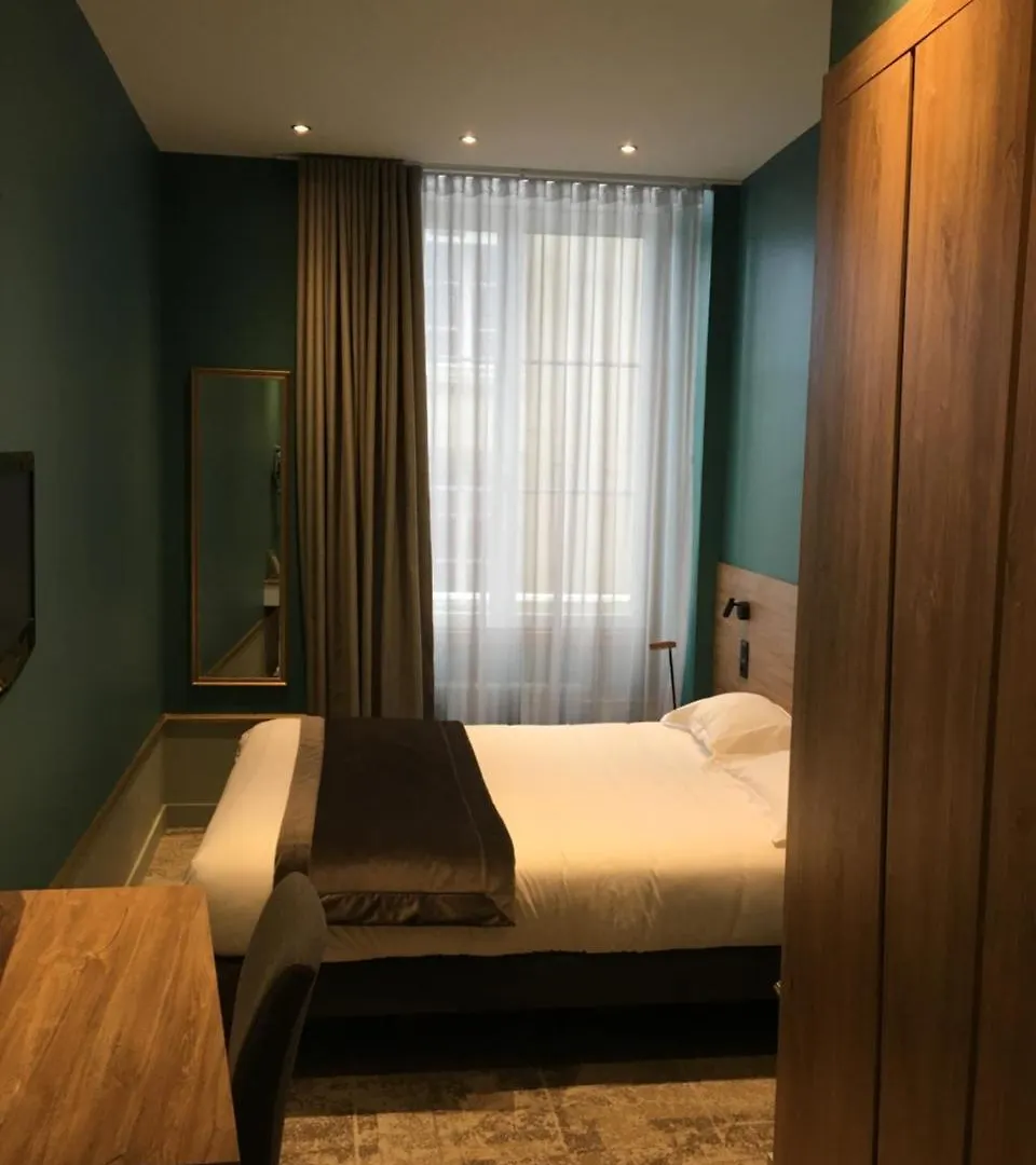 ***  Hotel Brasserie Armoricaine Saint-Malo France